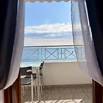 Antonio 게스트하우스 체파로