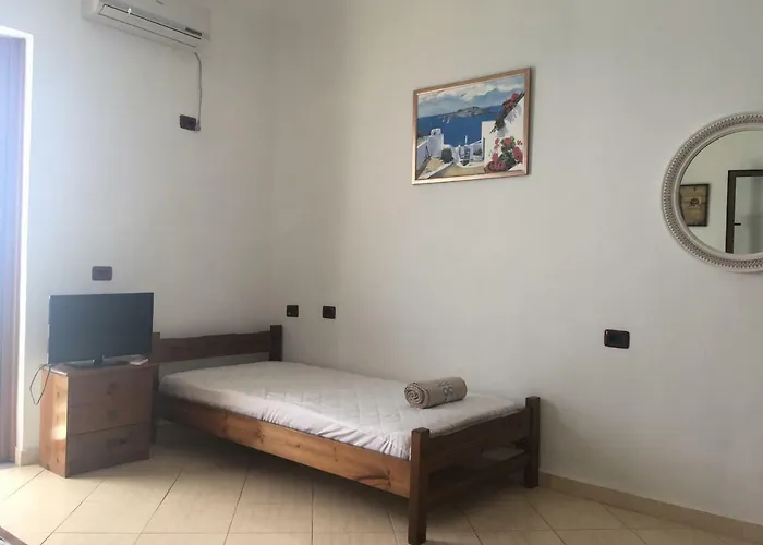 Antonio Penzion Qëparo